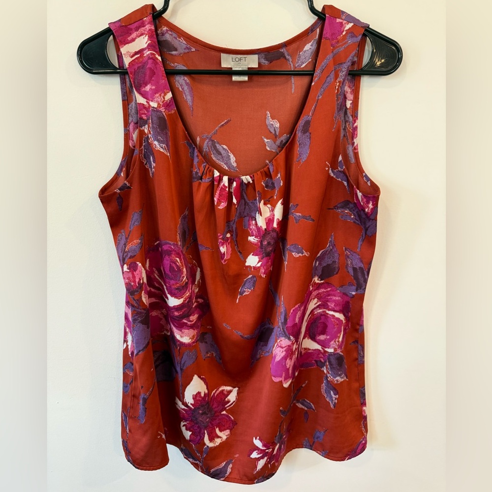 LOFT Floral Sleeveless Blouse Womens Medium Rust Pink Purple Gathered Neck Top